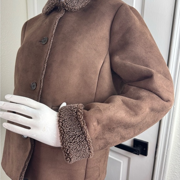 LANDS' END BROWN BUTTON FAUX FUR JACKET SIZE M. - Picture 5 of 16
